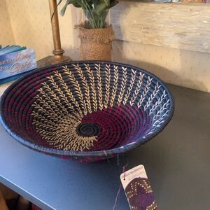 HANDWOVEN BASKET, NEW WITH TAGS, from Uganda, A Mighty River Project.
